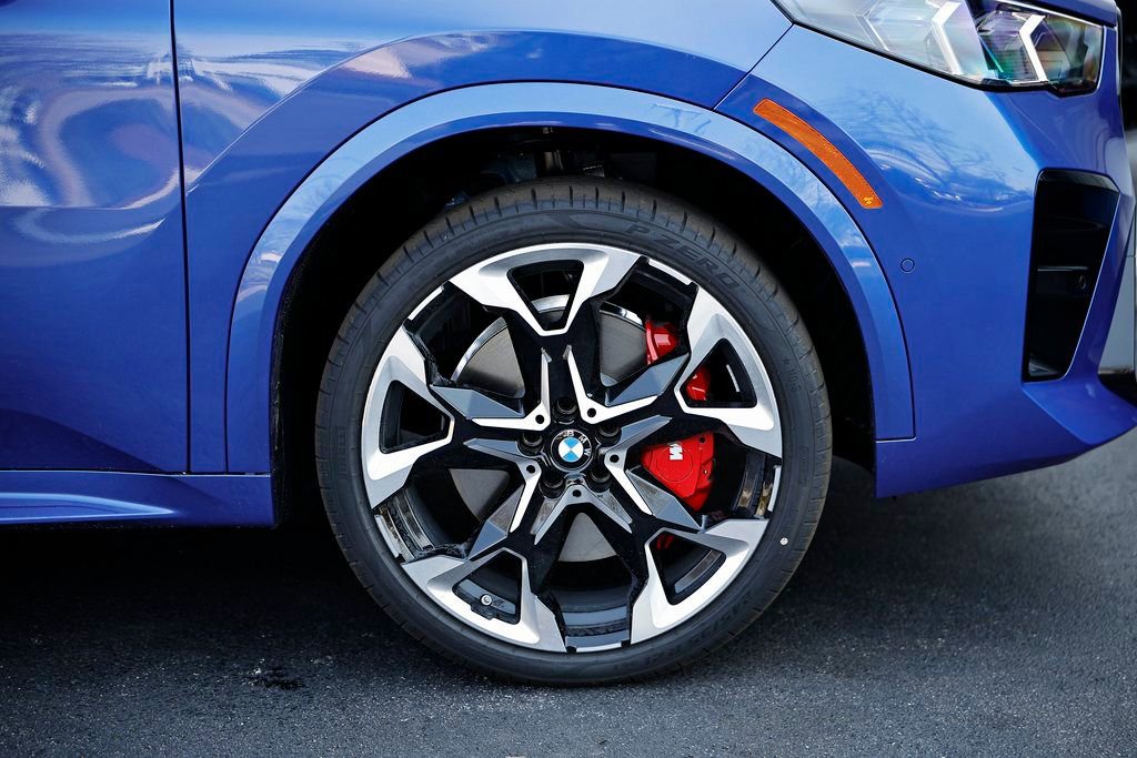 New 2026 BMW X2 xDrive28i w/ Technology Package AWD/4WD image 5