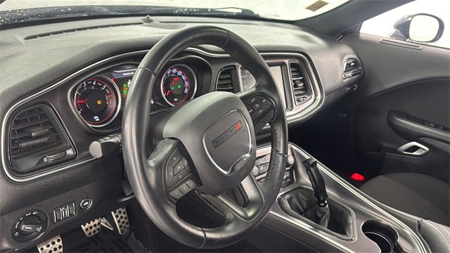 Used 2016 Dodge Challenger R/T Scat Pack image 30