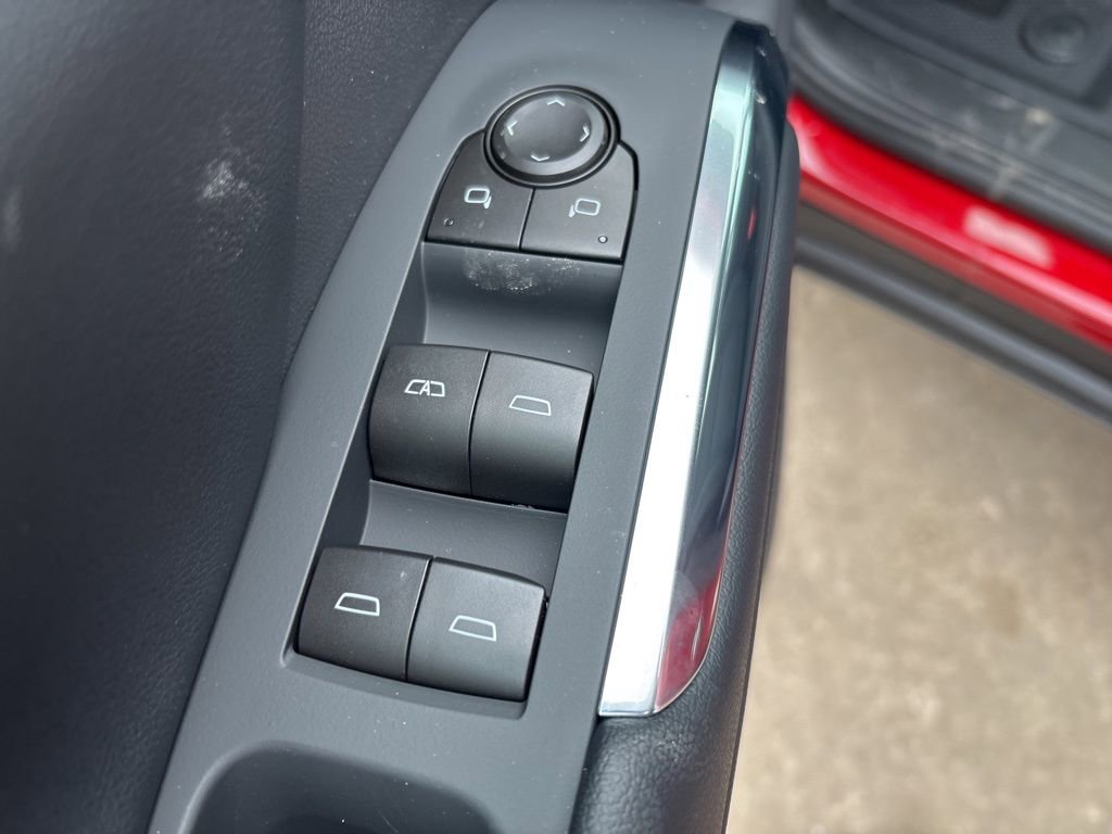 New 2026 Chevrolet Traverse LT w/ Driver Confidence Package image 30