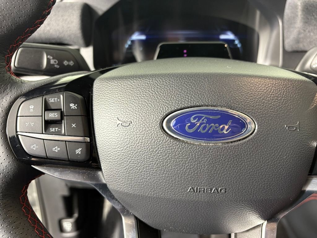 Certified 2025 Ford Explorer ST-Line w/ Premium Package image 24