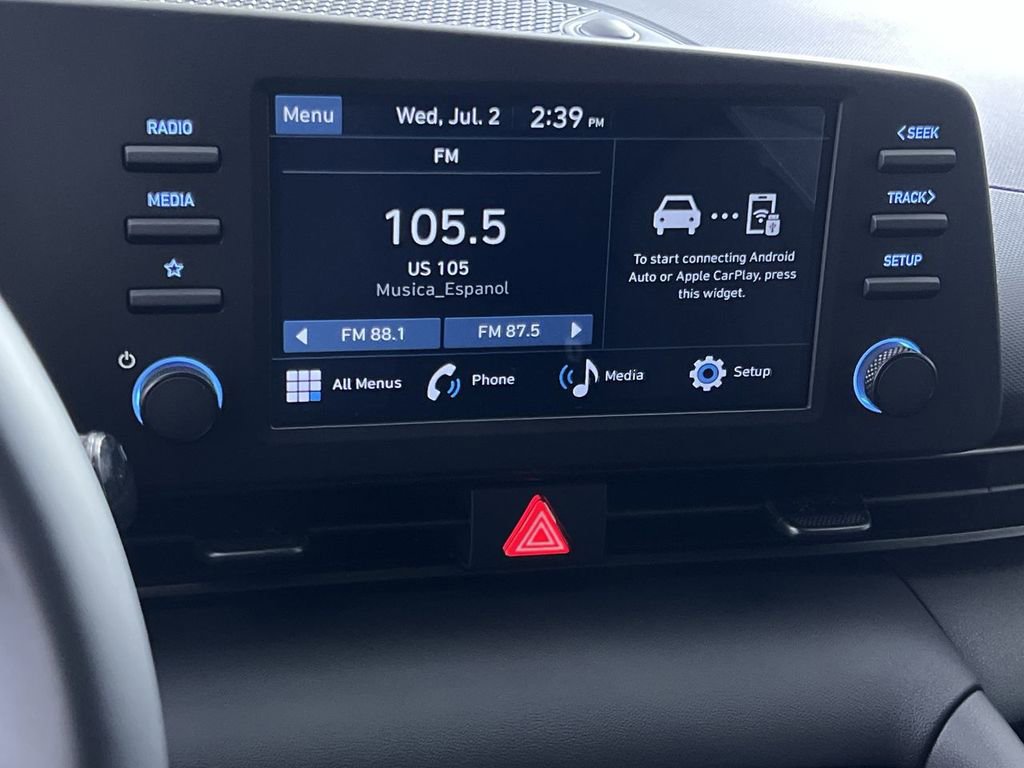 Used 2025 Hyundai Elantra Sport FWD image 25