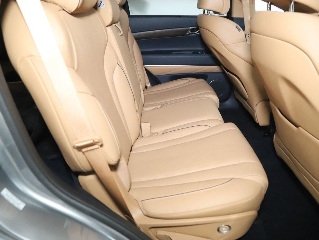 Used 2023 Genesis GV80 3.5T w/ Advanced Package image 34