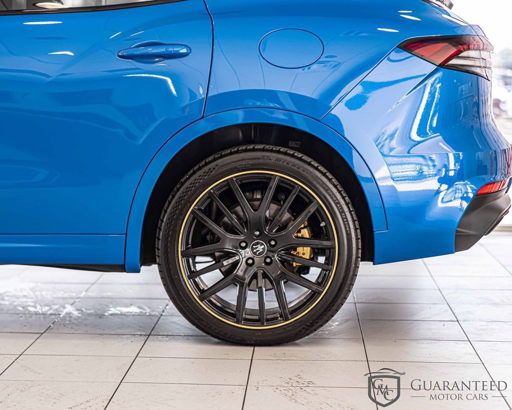 Used 2022 Maserati Levante F Tributo AWD/4WD image 8
