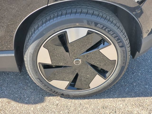 New 2026 Volvo EX30 Ultra w/ Climate Package AWD/4WD image 7