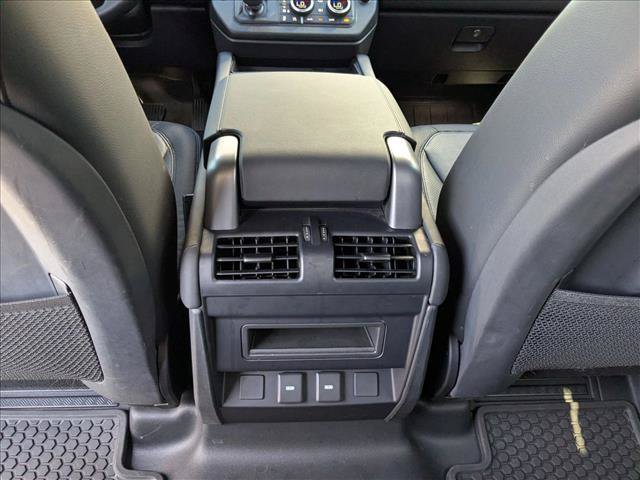 Certified 2024 Land Rover Defender 110 X-Dynamic SE AWD/4WD image 19