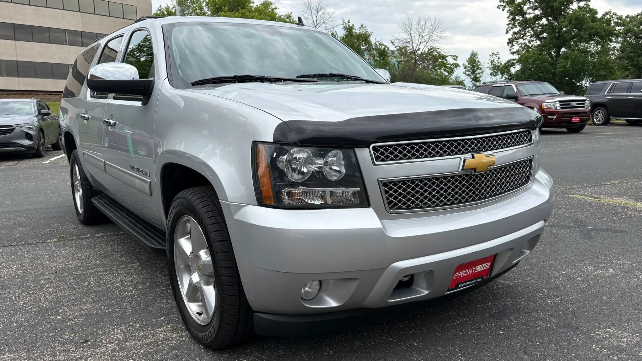 Used 2014 Chevrolet Suburban LS w/ All-Star Edition AWD/4WD image 13