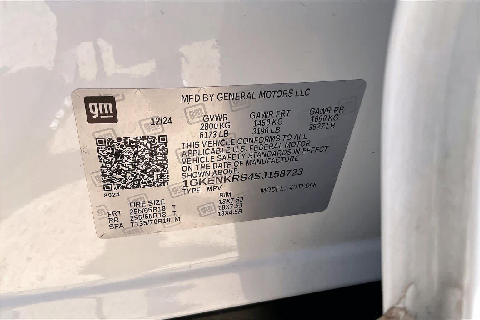 Certified 2025 GMC Acadia Elevation FWD image 34