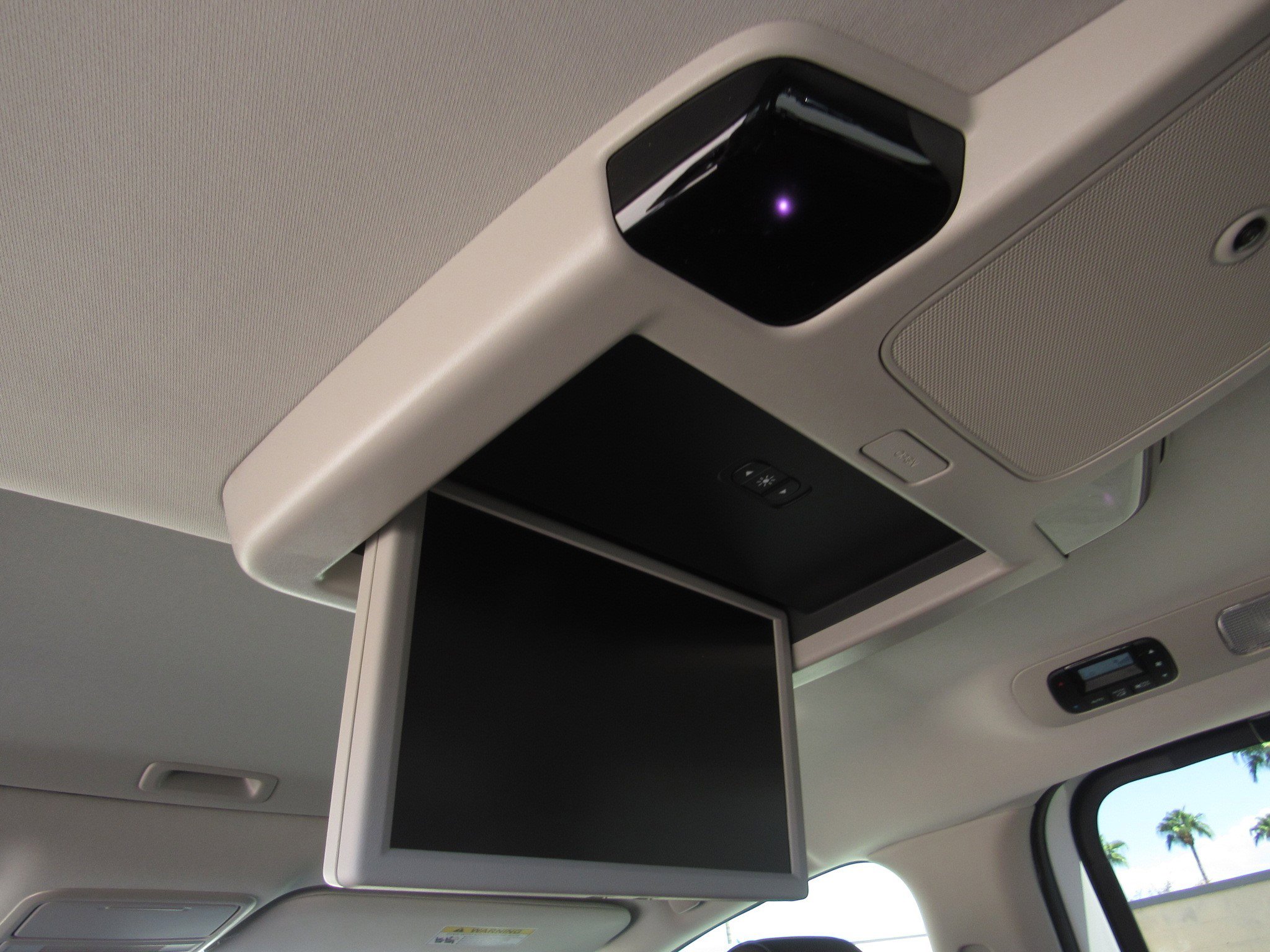 New 2026 Honda Odyssey Touring image 13