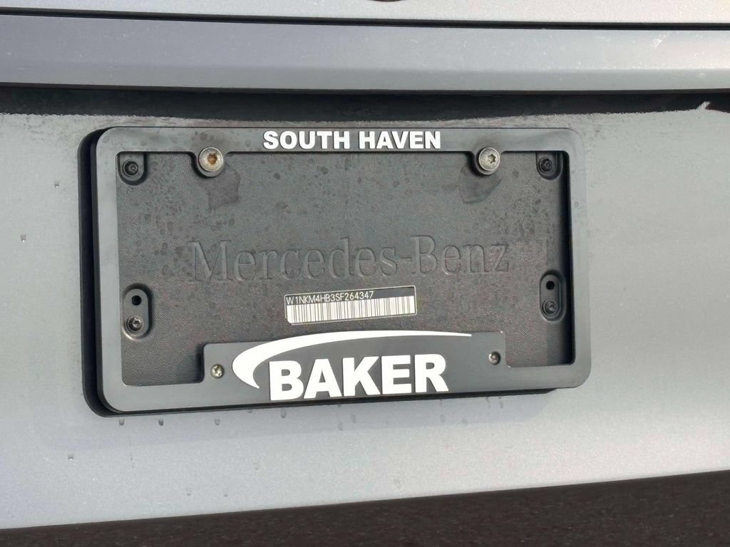 Used 2025 Mercedes-Benz GLC 300 4MATIC image 36