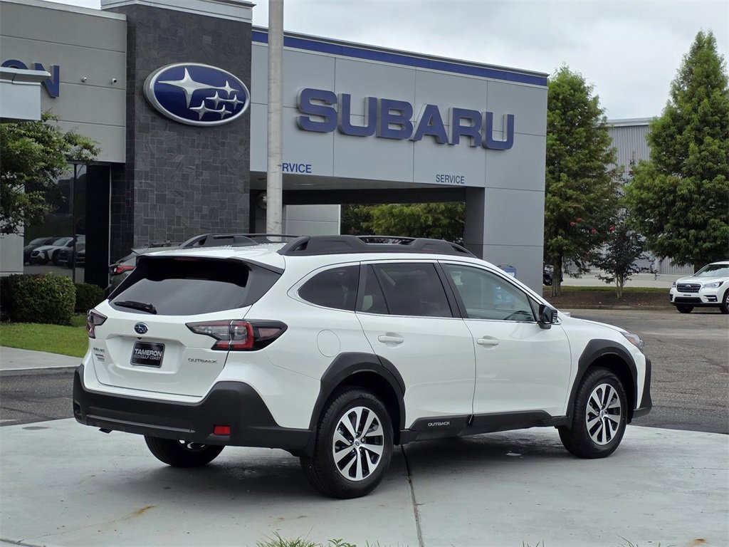 New 2025 Subaru Outback Premium image 5