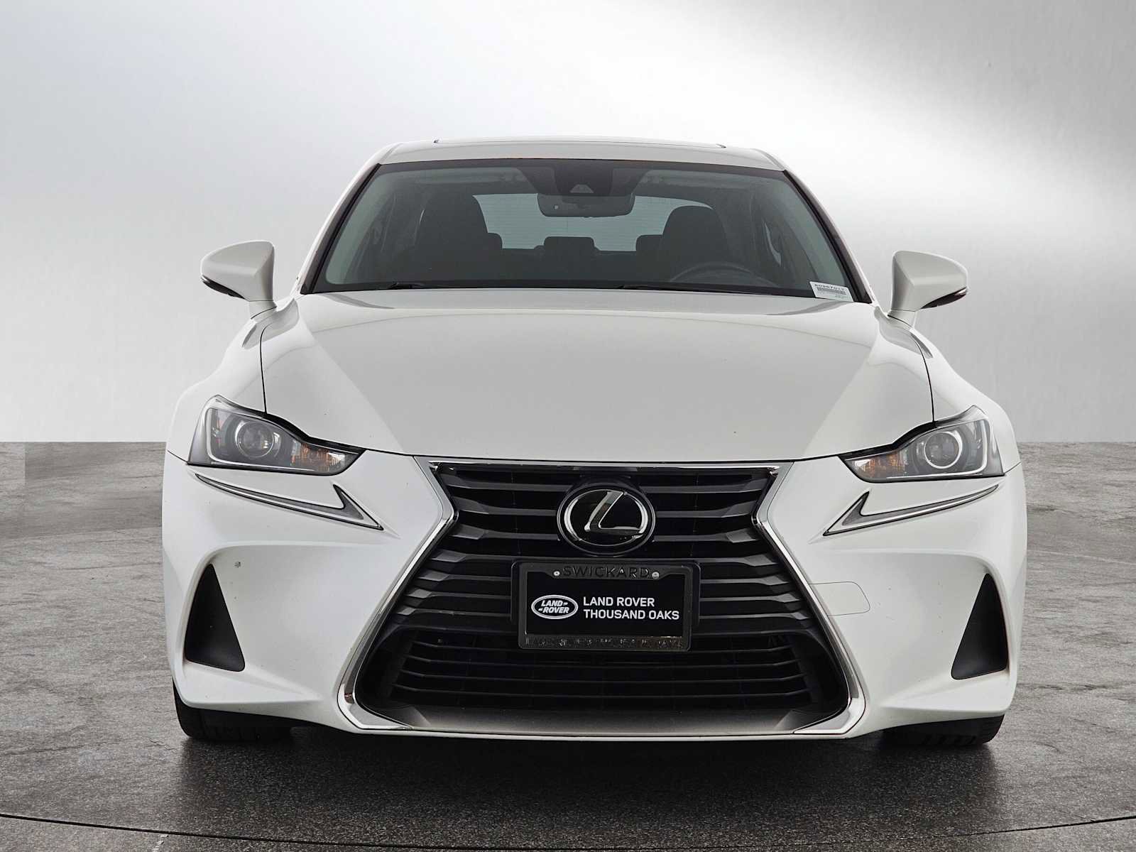 Used 2019 Lexus IS 300 image 8