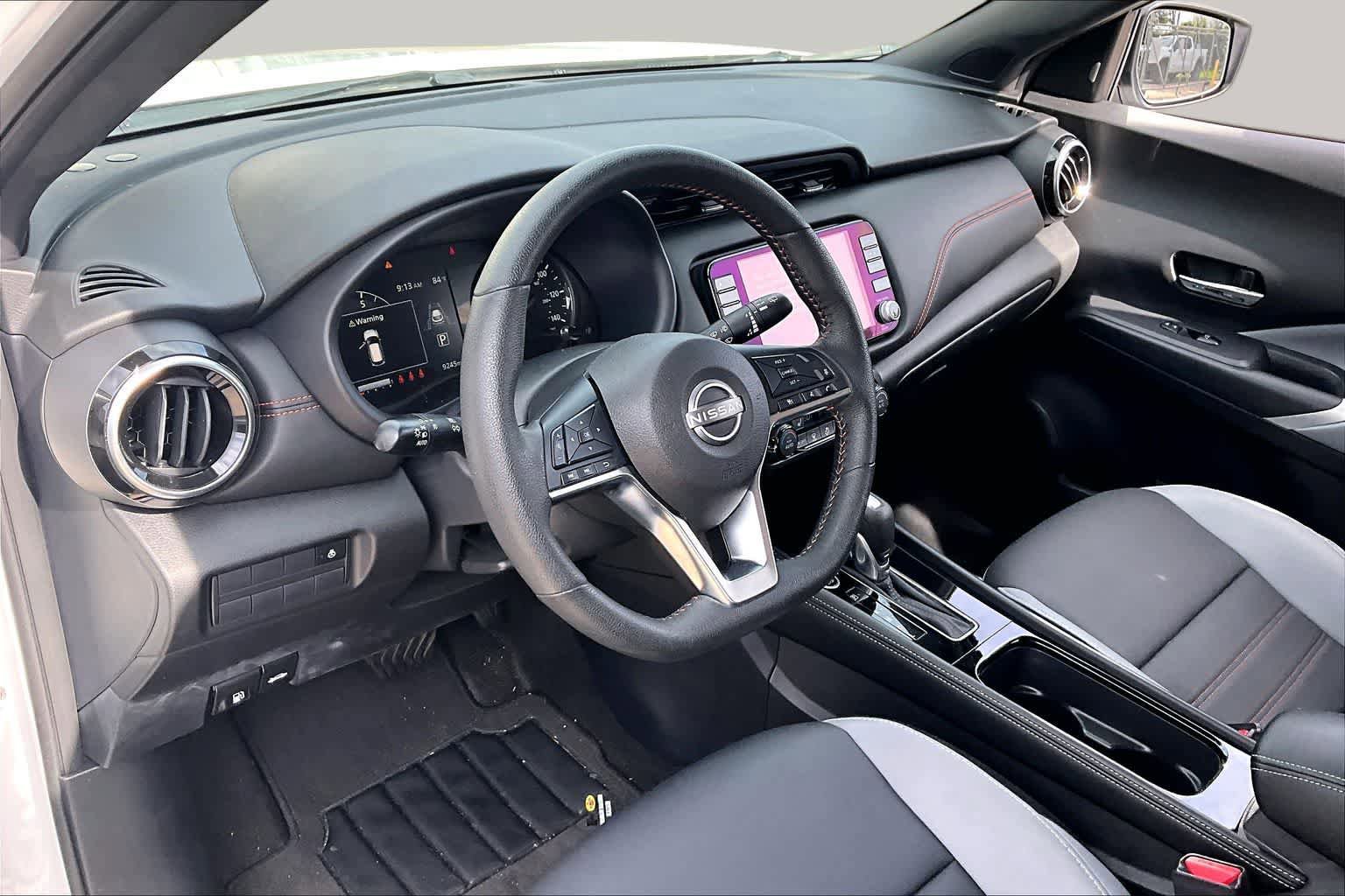 Certified 2023 Nissan Kicks SR w/ SR Premium Package FWD image 16