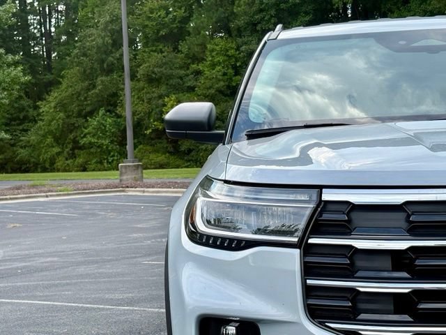 Used 2026 Ford Explorer Active w/ Active Comfort Package RWD image 13