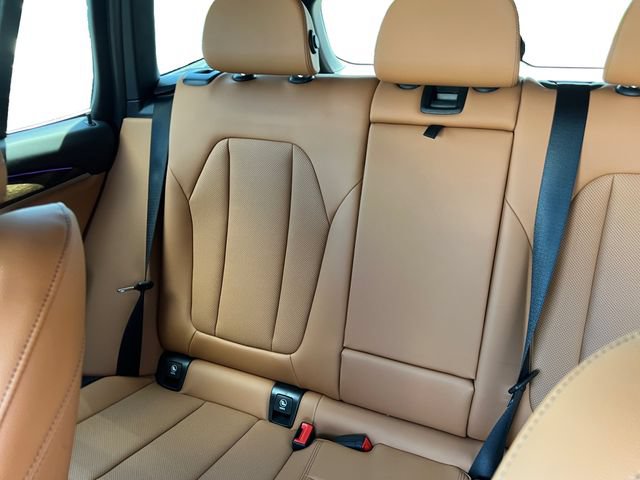 Used 2023 BMW X3 xDrive30i w/ Convenience Package AWD/4WD image 40