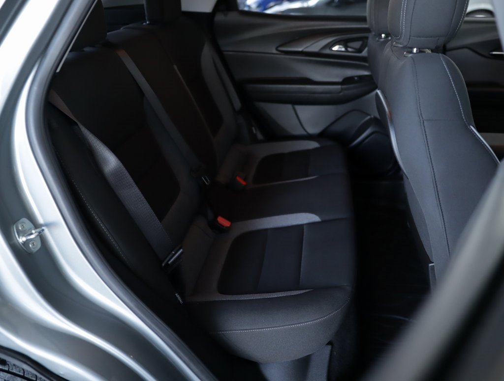 Used 2023 Chevrolet TrailBlazer LT w/ Convenience Package image 26