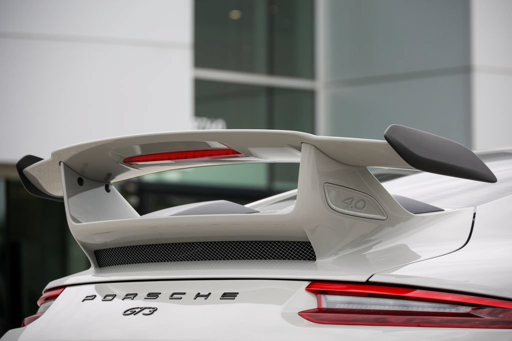 Certified 2018 Porsche 911 GT3 RWD image 27