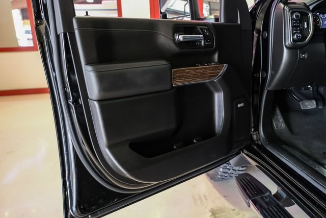Used 2022 Chevrolet Silverado 3500 High Country w/ Technology Package AWD/4WD image 44
