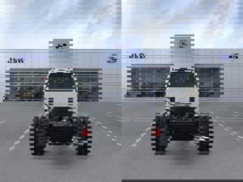 New 2025 Ford F550 4x4 Crew Cab Super Duty image 5