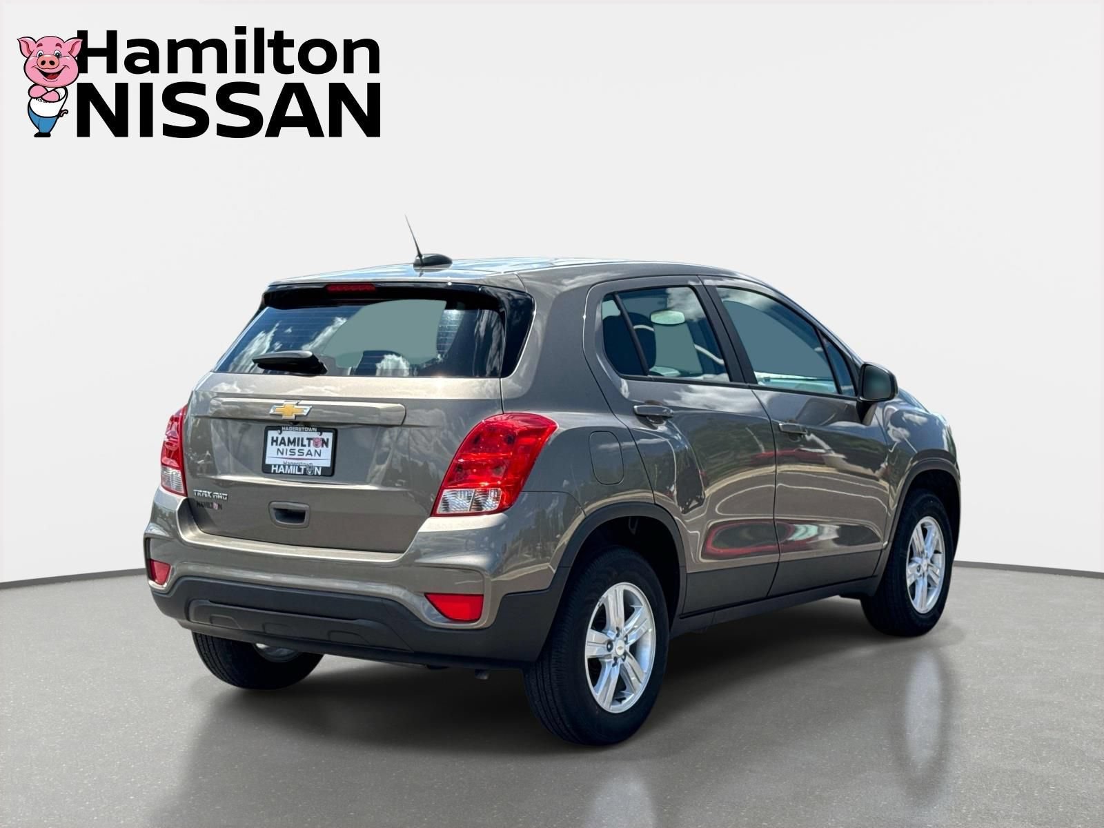 Used 2021 Chevrolet Trax LS AWD/4WD image 2