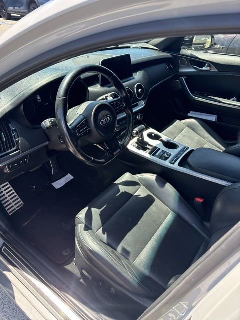 Used 2019 Kia Stinger GT1 RWD image 5