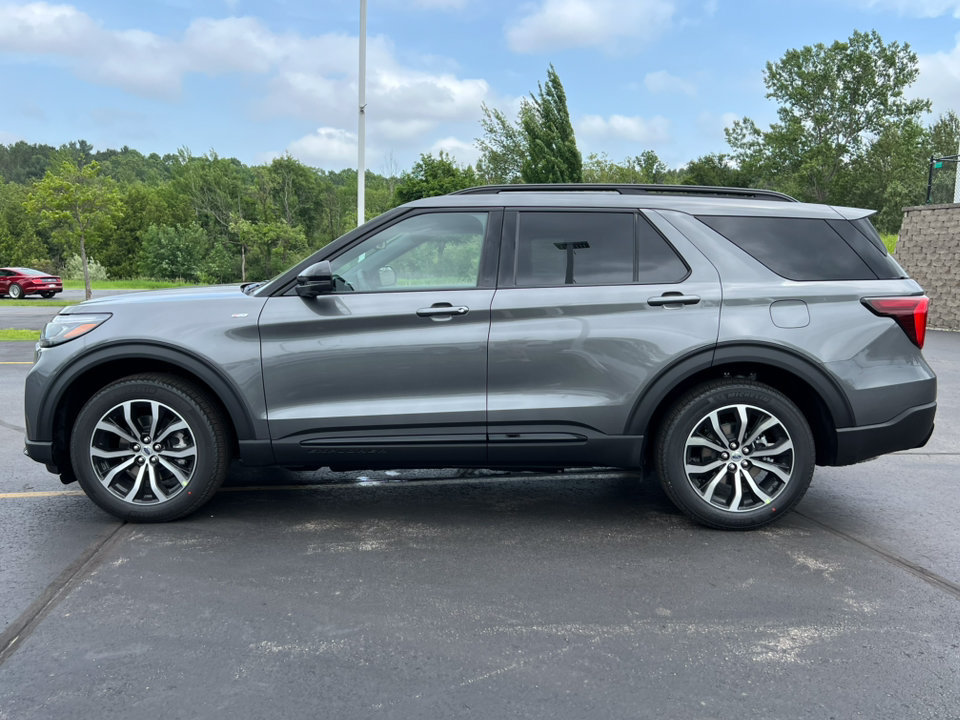 Used 2026 Ford Explorer ST-Line AWD/4WD image 44