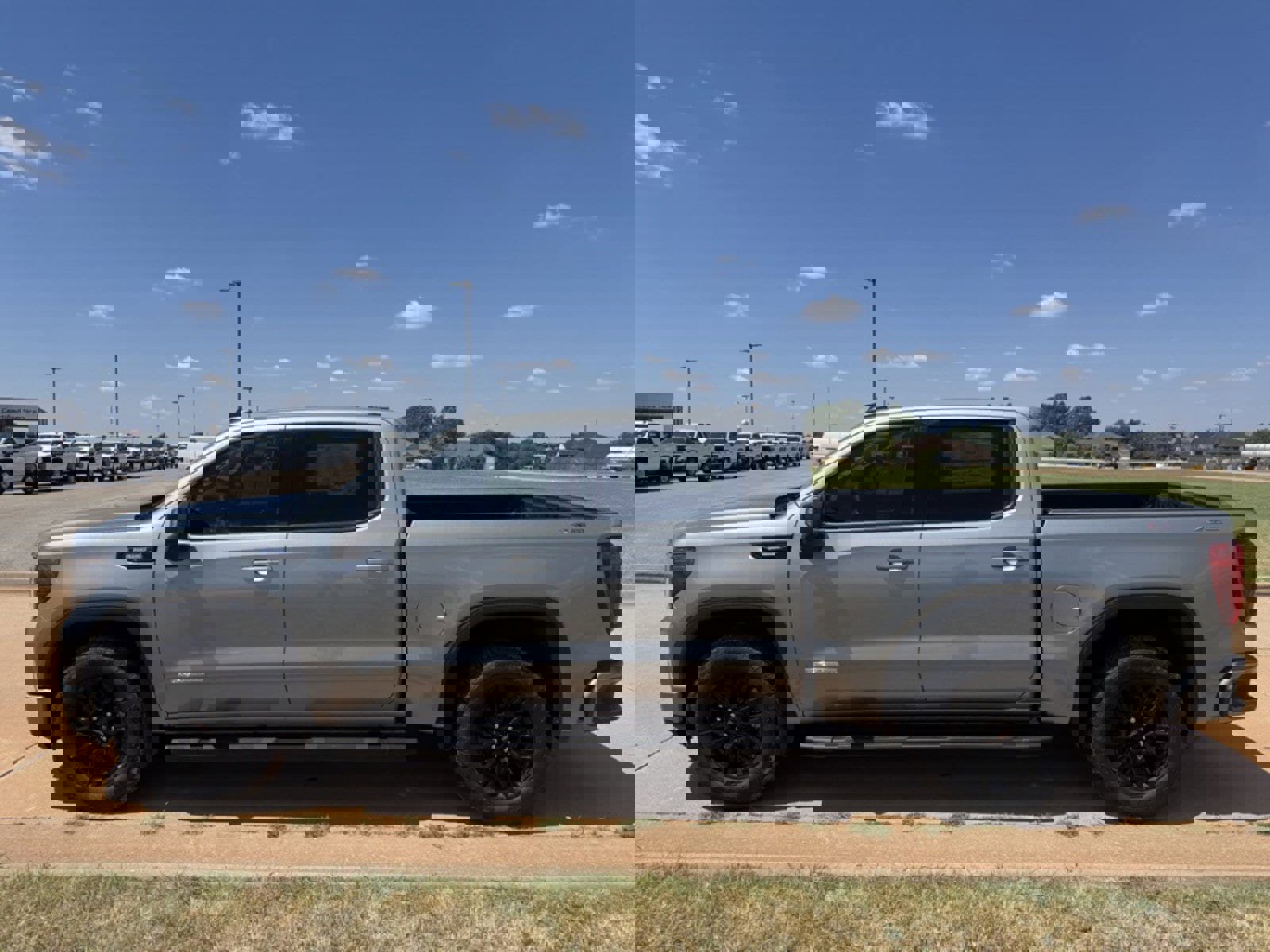 New 2025 GMC Sierra 1500 Elevation w/ Elevation Premium Package image 6