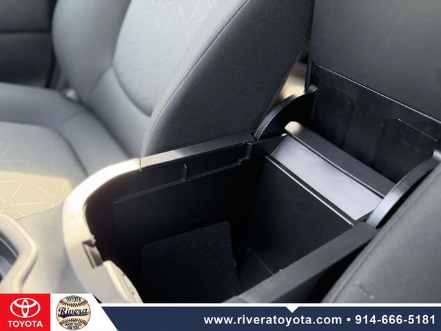 Used 2021 Toyota RAV4 XLE image 25