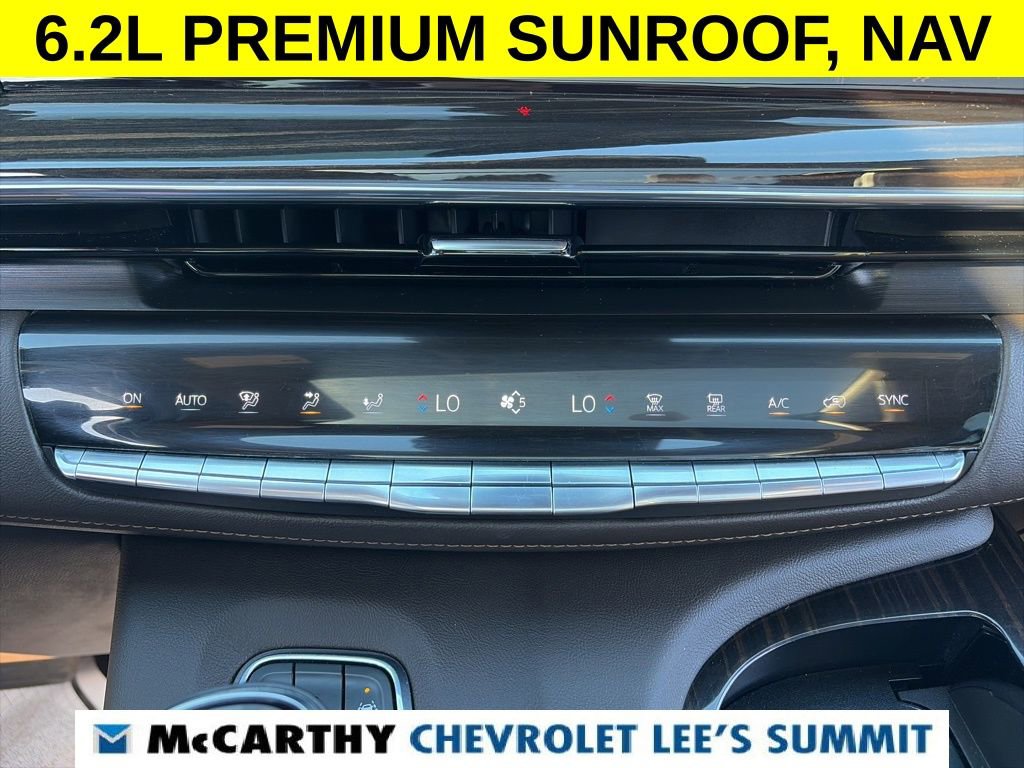 Used 2022 Cadillac Escalade ESV Premium Luxury image 9