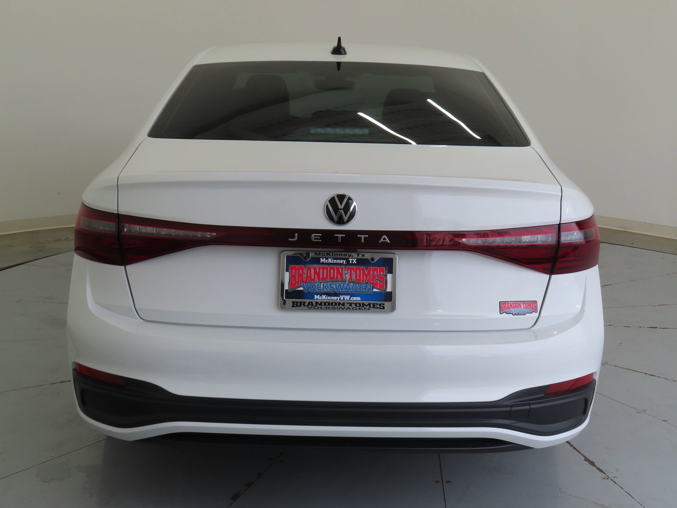 New 2026 Volkswagen Jetta Sport FWD image 4