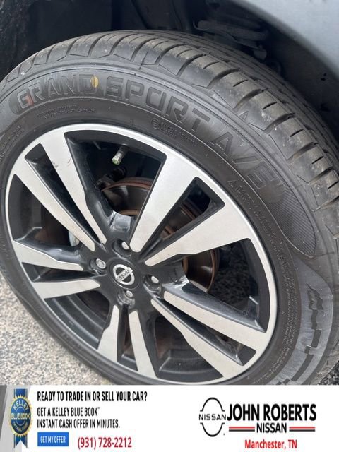 Used 2020 Nissan Kicks SV image 12