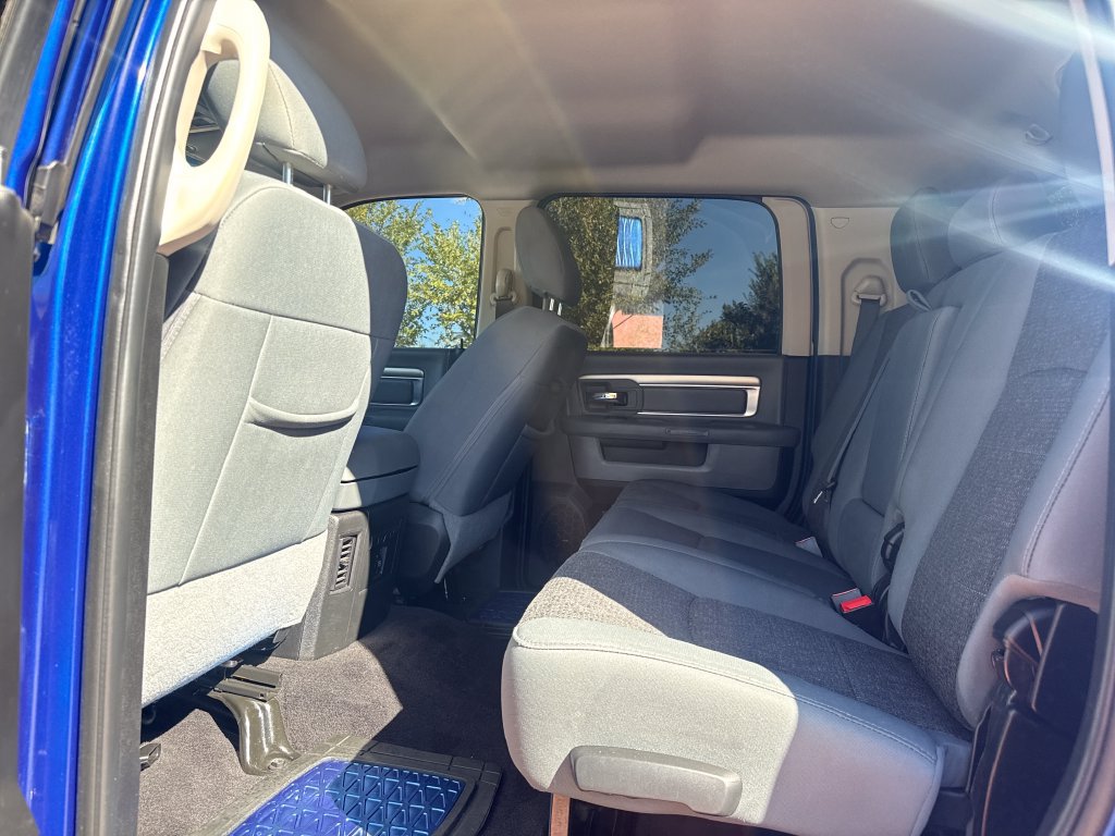 Used 2018 RAM 2500 Big Horn AWD/4WD image 20