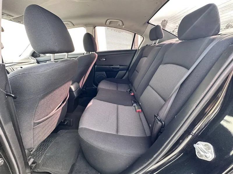 Used 2008 MAZDA MAZDA3 i Touring FWD image 14