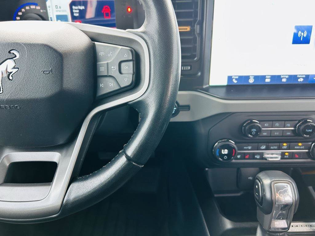 Used 2021 Ford Bronco Badlands image 18