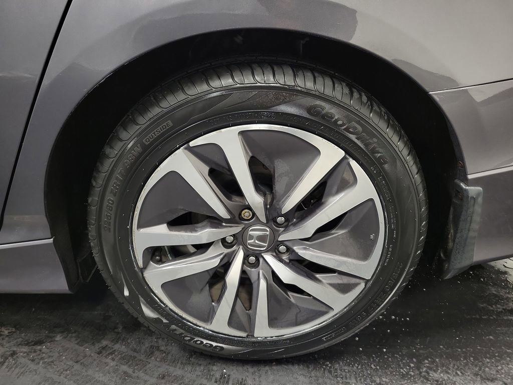 Used 2019 Honda Accord Base image 10