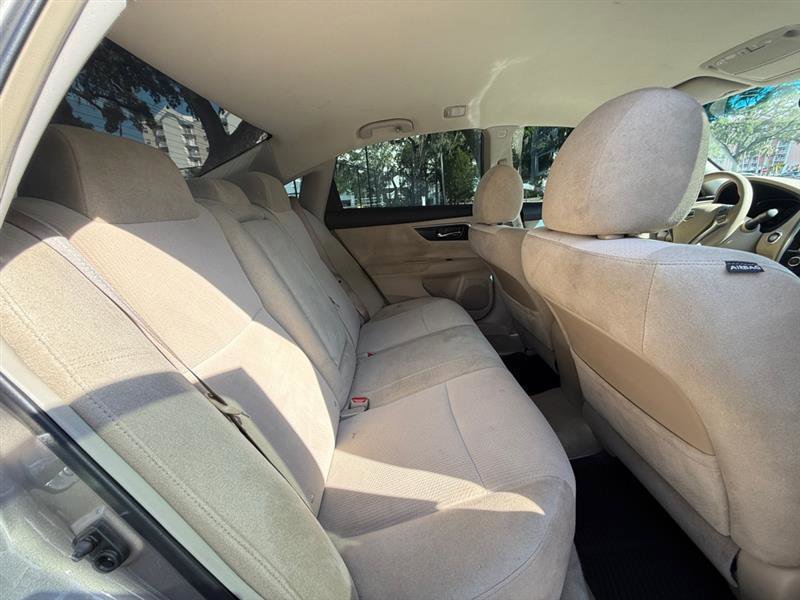 Used 2013 Nissan Altima 2.5 S FWD image 15