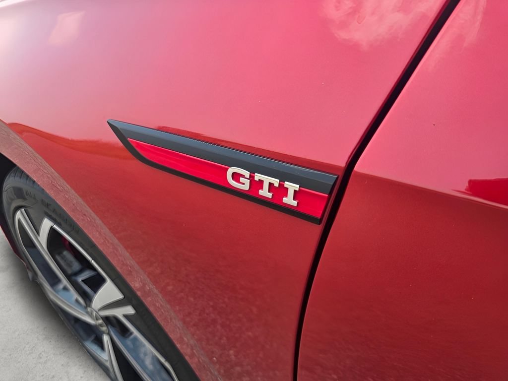Used 2024 Volkswagen GTI SE FWD image 36