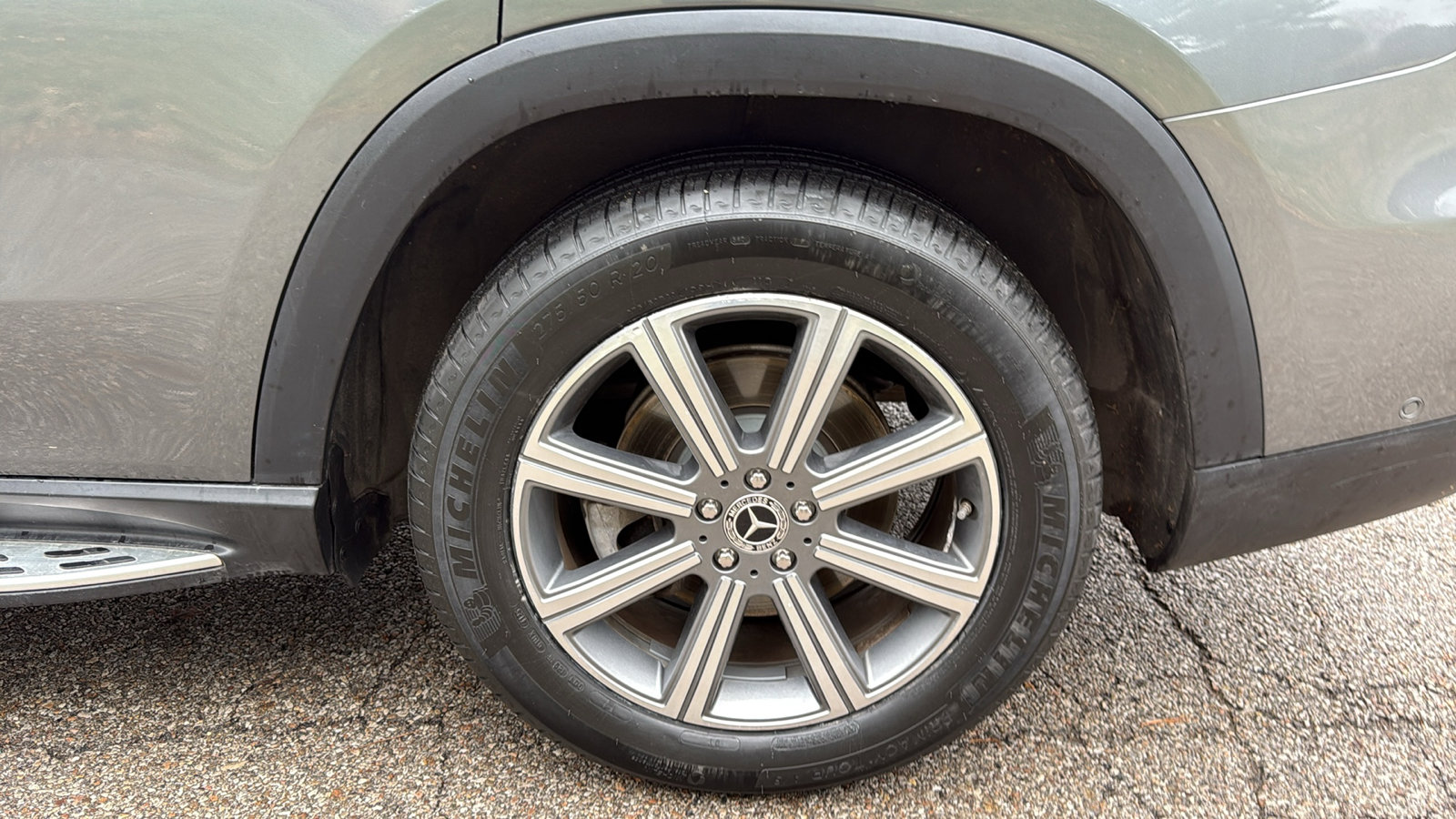 Used 2020 Mercedes-Benz GLS 450 4MATIC image 31