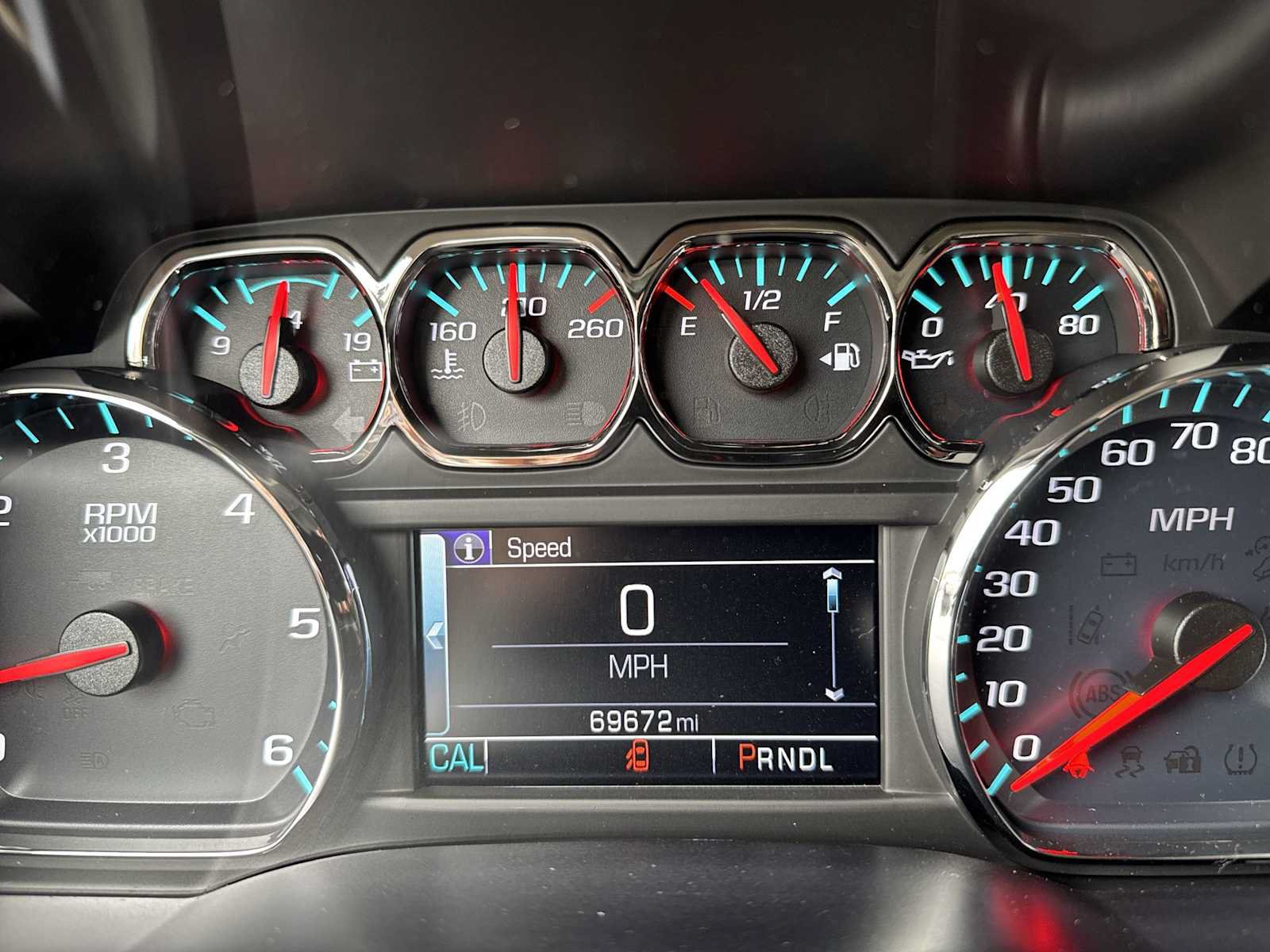 Used 2018 Chevrolet Silverado 1500 LT w/ All Star Edition AWD/4WD image 10