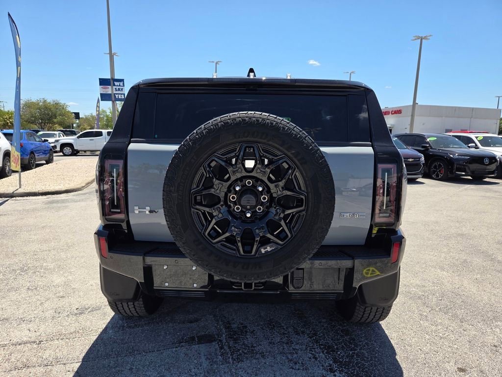 Certified 2024 GMC Hummer EV 2X AWD/4WD image 13