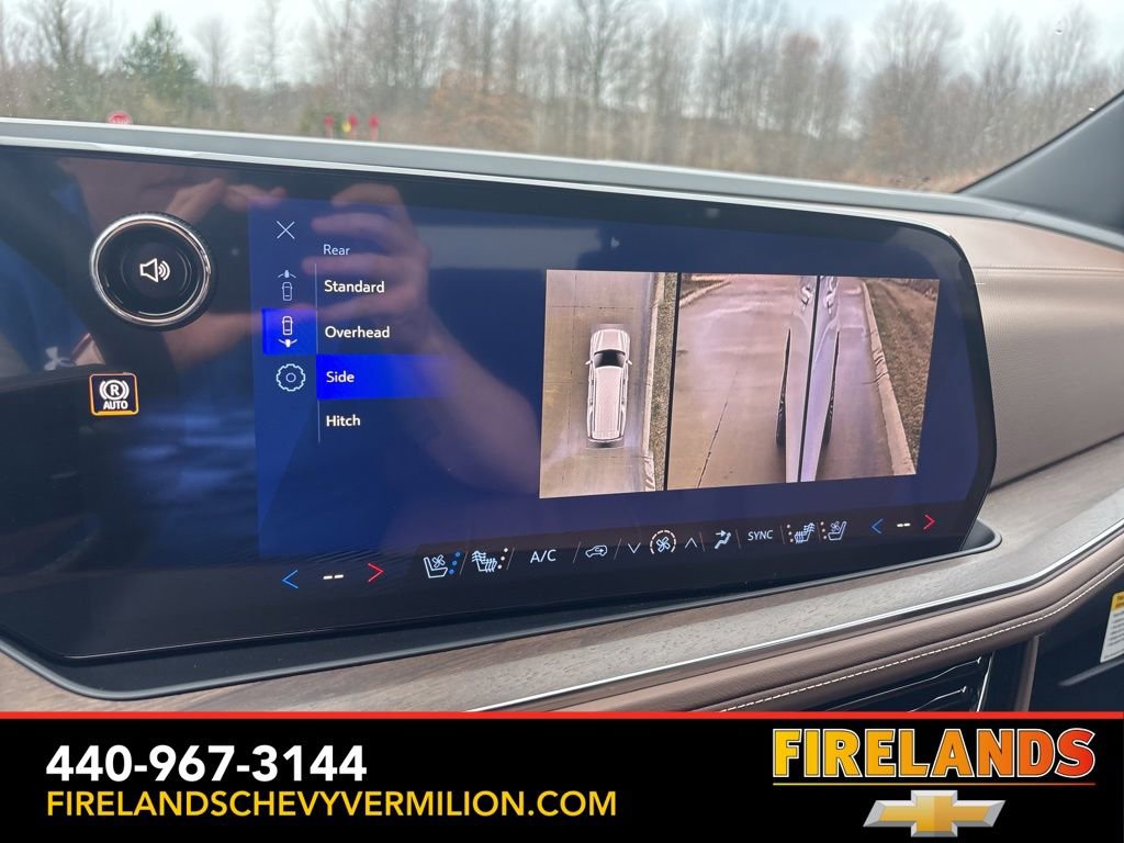 New 2026 Chevrolet Suburban High Country image 29