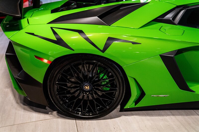 Used 2016 Lamborghini Aventador LP 750-4 Superveloce AWD/4WD image 17