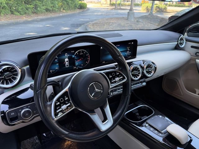 Used 2022 Mercedes-Benz A 220 4MATIC image 14