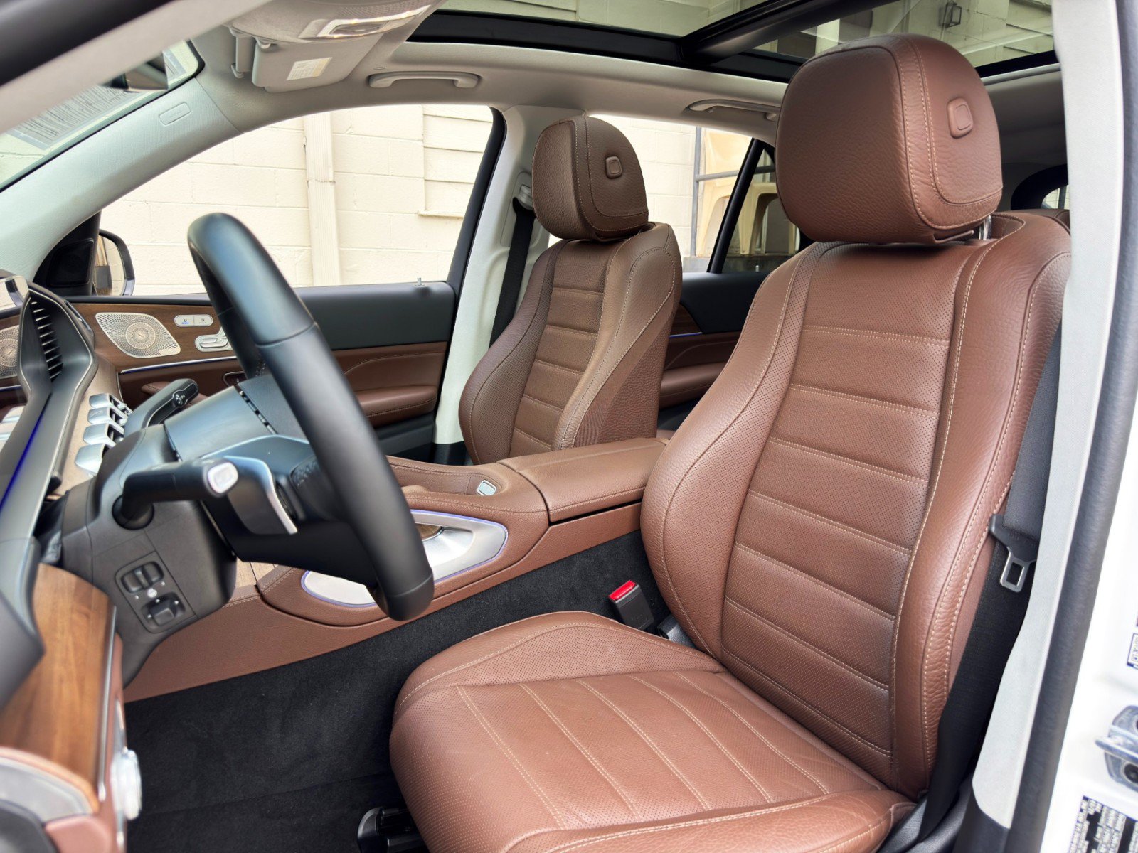 Used 2024 Mercedes-Benz GLE 580 4MATIC w/ 3rd Row Seat Package image 49