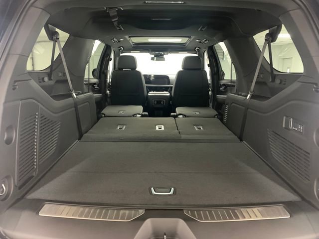 New 2026 Chevrolet Suburban Premier w/ Sun And Tow Package image 37