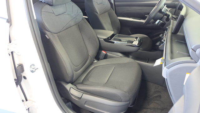 New 2026 Hyundai Tucson Blue SE AWD/4WD image 24