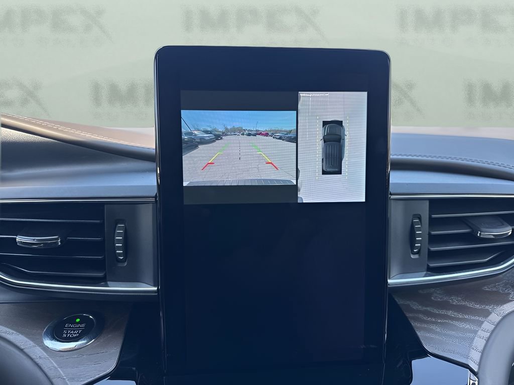 Used 2021 Ford Explorer Platinum w/ Equipment Group 601A image 23