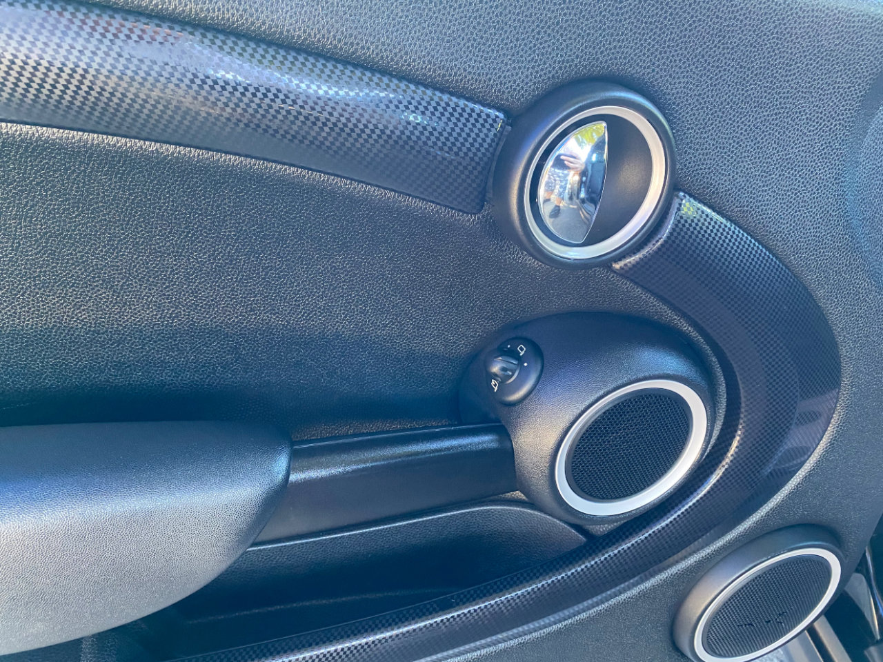 Used 2015 MINI Cooper Roadster S image 25