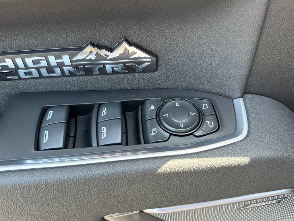 New 2026 Chevrolet Silverado 1500 High Country w/ Midnight Edition AWD/4WD image 20