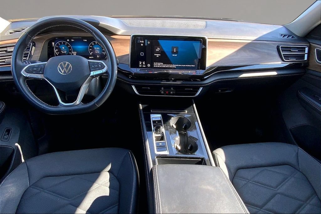 Used 2024 Volkswagen Atlas SE FWD image 15