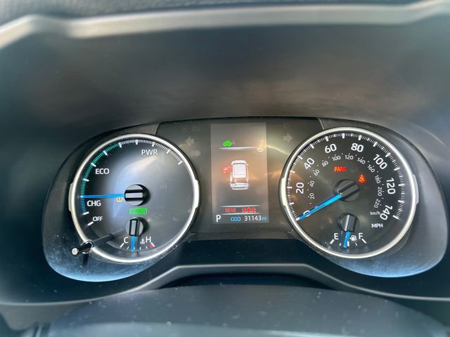 Used 2022 Toyota RAV4 LE image 33